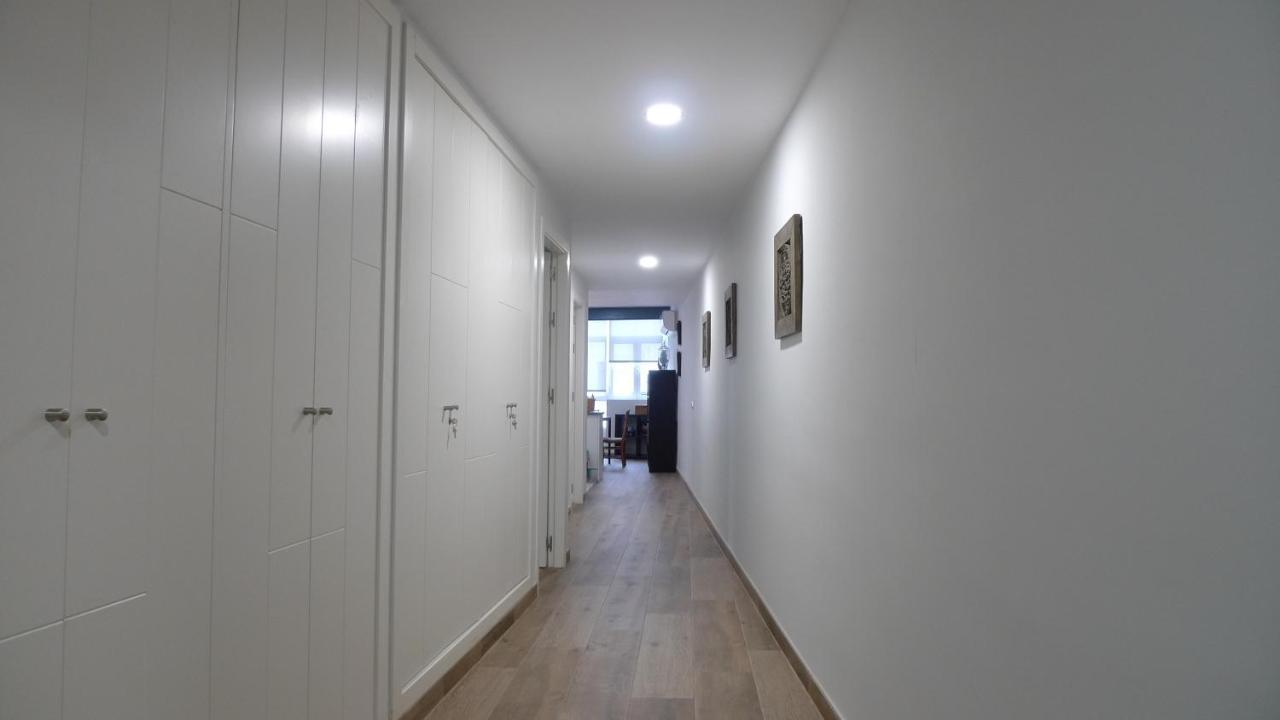 Апартаменты Living Triana House Севилья Экстерьер фото
